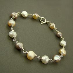 subtelna,elegancka bransoletka z perłami - Bransoletki - Biżuteria