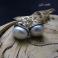 Kolczyki Romantyczne kolczyki z naturalną perłą
