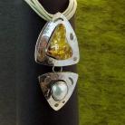 Wisiory srebrny duży wisior z bursztynem i perłą