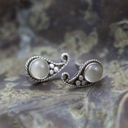 srebro,bali,kamień księżycowy,wkrętki,sztyfty - Kolczyki - Biżuteria