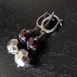 kolczyki z granatami - Kolczyki - Biżuteria