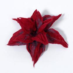 filcowana broszka kwiat czerwony - Broszki - Biżuteria