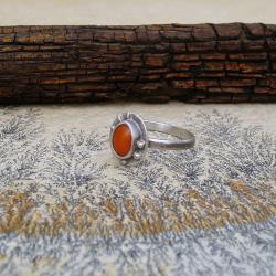 drobny pierścionek,pomarańczowy koral - Pierścionki - Biżuteria