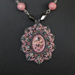 wisior z rodonitem,naszyjnik z kolcami,rodonit - Naszyjniki - Biżuteria