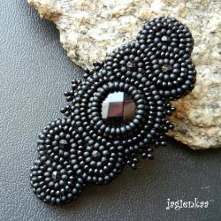 haft koralikowy,elegancki,unikalny - Broszki - Biżuteria