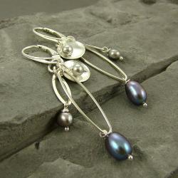 eleganckie,srebrne kolczyki z perłami - Kolczyki - Biżuteria