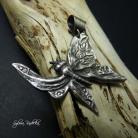 Wisiory srebrny motyl
