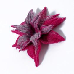 broszka kwiatowa filcowana dalia - Broszki - Biżuteria