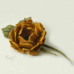 broszka filcowana,kwiat filcowany - Broszki - Biżuteria